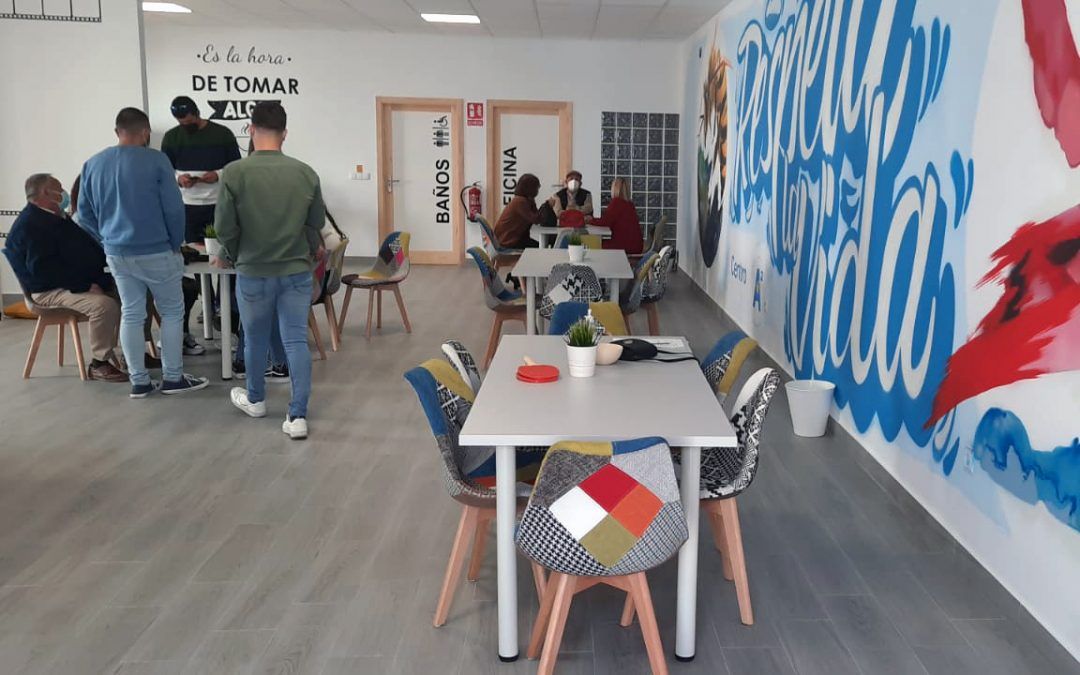 Los jóvenes de Paymogo disfrutan ya de un nuevo y flamante espacio de encuentro
