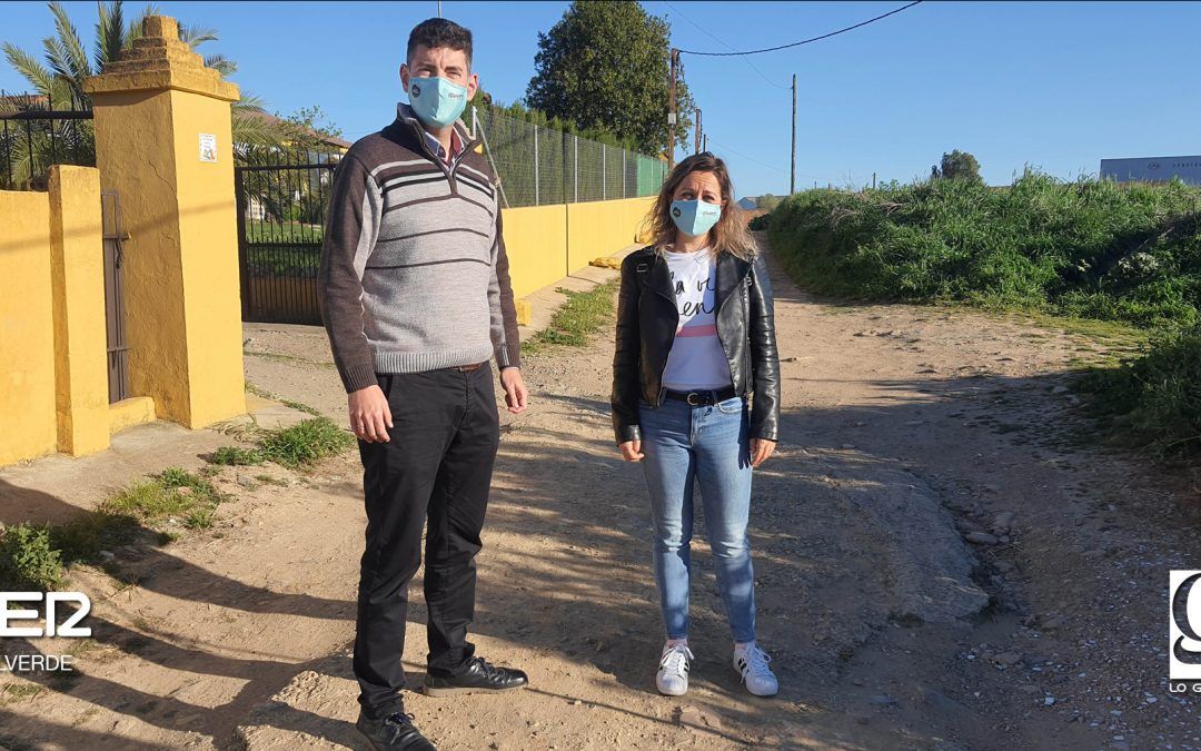 Piden la urbanización de una calle de El Rollo para un vecino con movilidad reducida