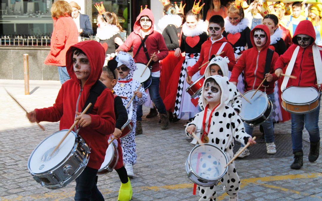 El Templete y el Ayuntamiento sientan las bases de la futura escuela de Carnaval