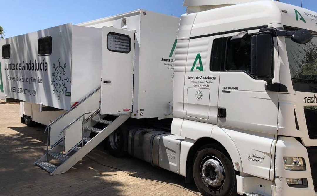 Dos positivos en el cribado de Beas, donde la participación no alcanzó el 30 por ciento