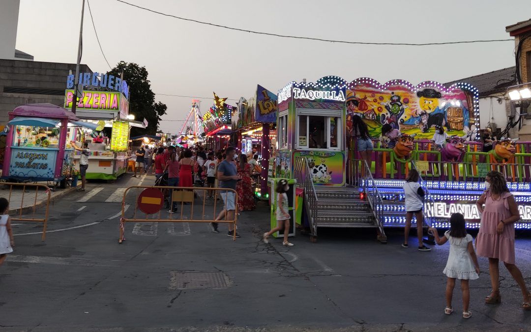 Los feriantes piden que se les dejen instalar parques «no solo en ferias»