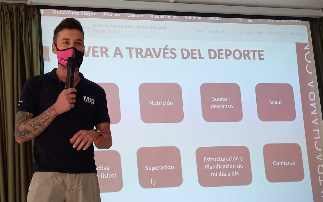 Juan Bautista ‘Chamba’ lleva al IES Vázquez Díaz de Nerva el programa Mentor10