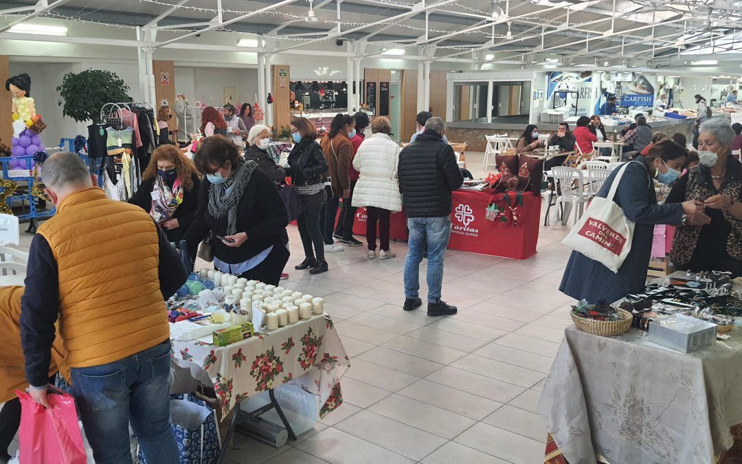 El Mercado de Abastos acoge hasta el sábado el Mercadillo de las Asociaciones
