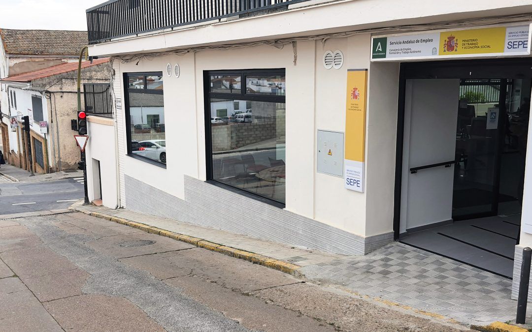La nueva oficina del SAE en Valverde ya atiende desde la Cuesta de la Estación