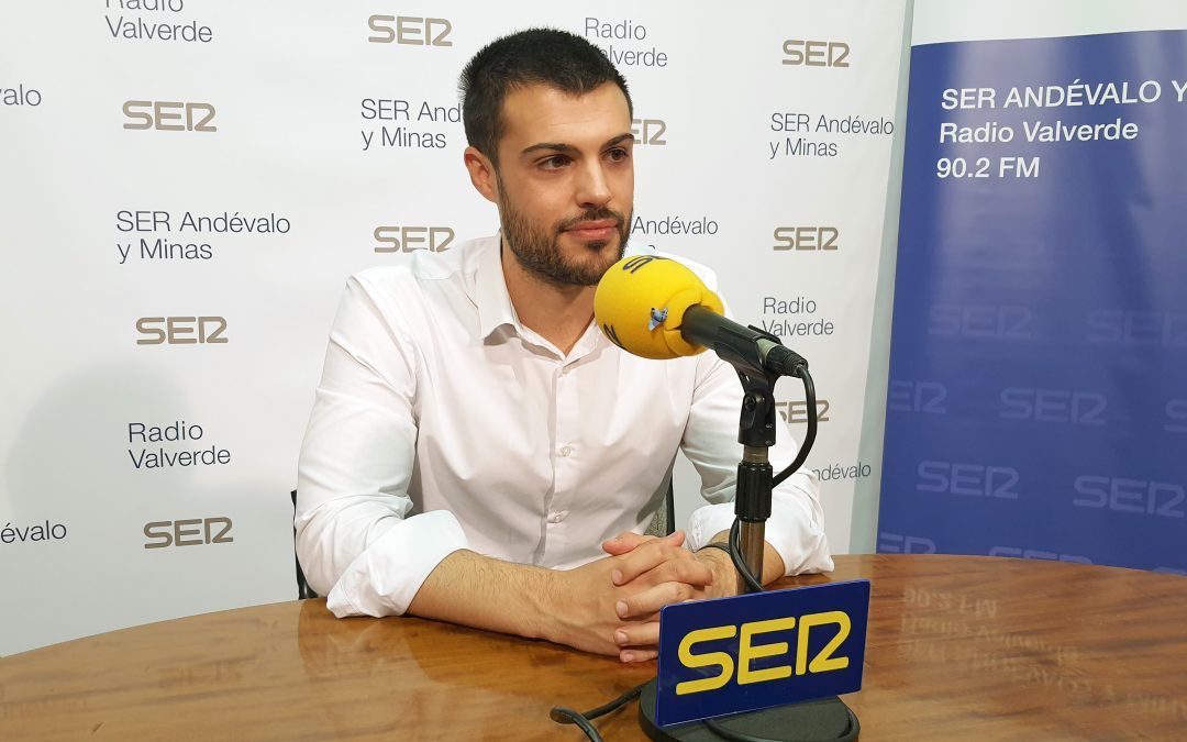 El concejal de Economía y Hacienda de Valverde analiza la situación del Ayuntamiento