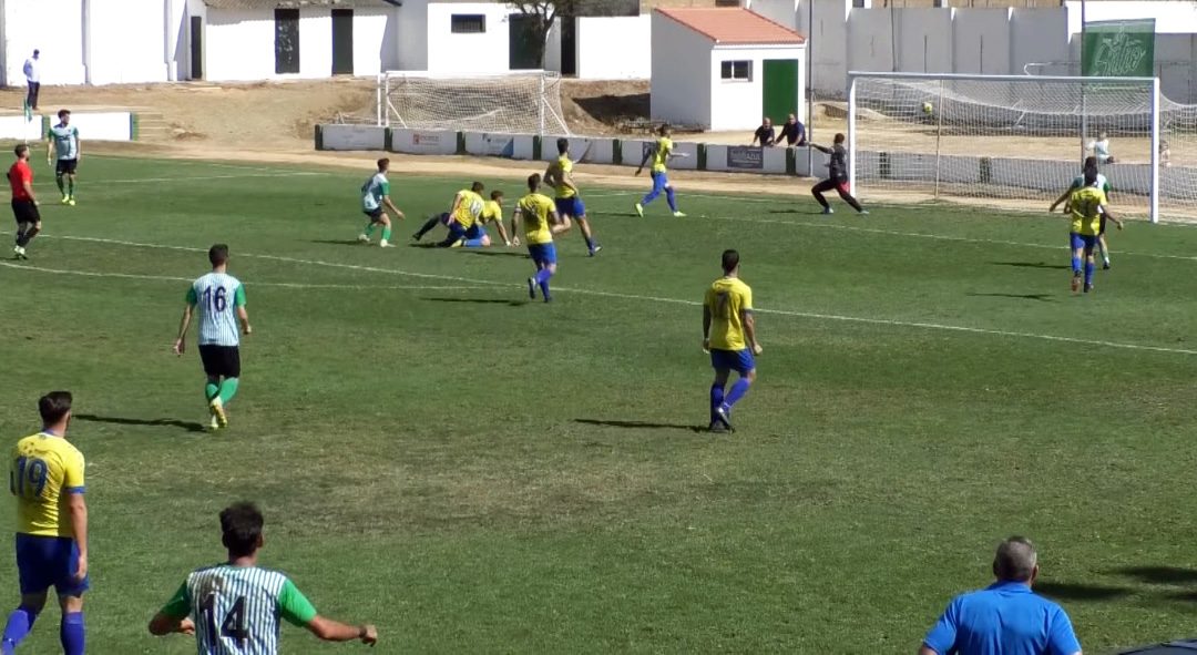 La Olímpica Valverdeña golea al Hinojos con dobletes de Dani Pérez y de Ricki