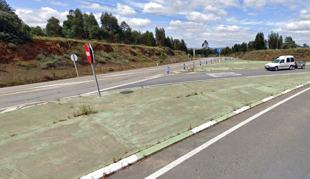 Valverde plantea una glorieta en el cruce de El Trocadero para evitar el paso de vehículos pesados