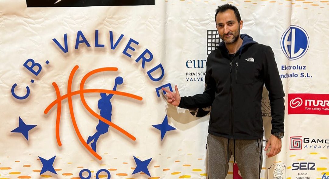 Iván Álvarez, nuevo entrenador del Club Baloncesto Valverde