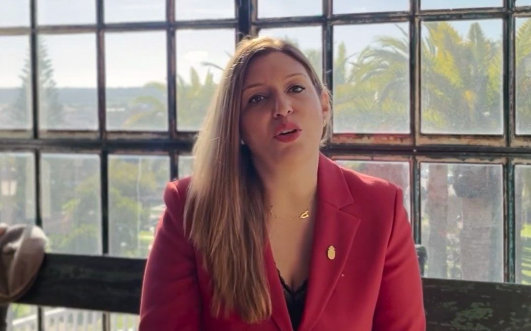 Syra Senra felicita el año nuevo con un deseo: “Que Valverde siga caminando unido”