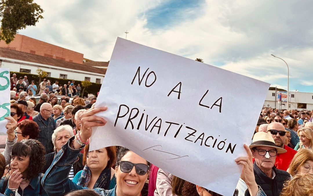 Salud asegura que es “rotundamente falso” el cierre de una planta del Hospital de Riotinto