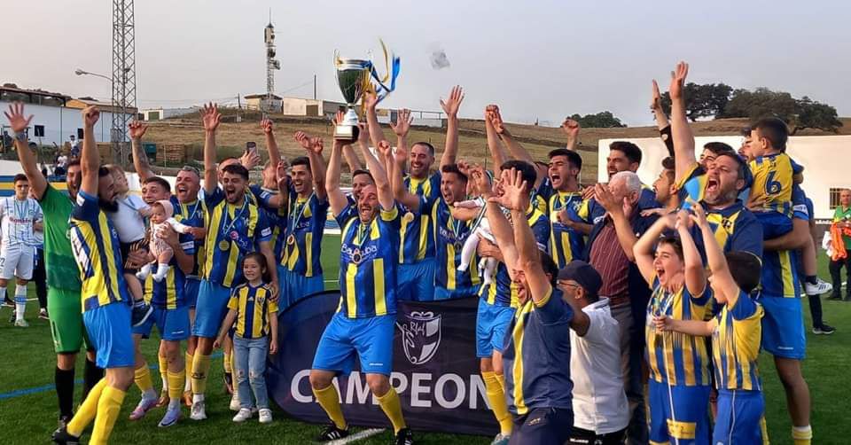 El Atlético Cruceño, campeón de la Copa de Huelva
