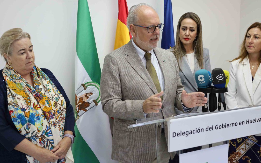 El viceconsejero se reitera: “El Hospital de Riotinto funciona con absoluta normalidad”