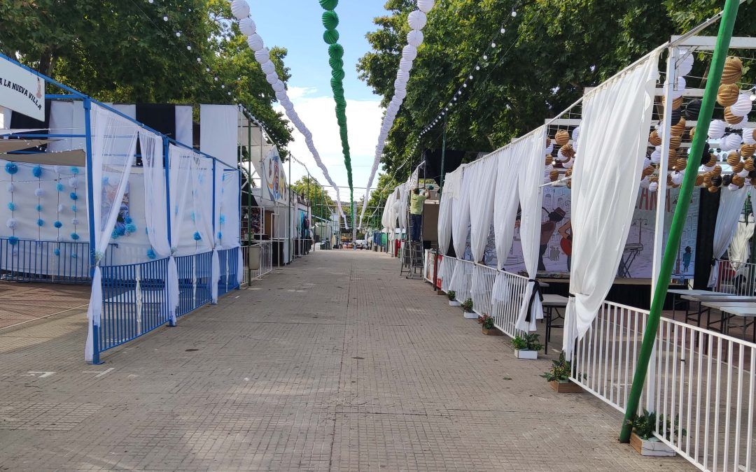 Chupinazo, himno, pasacalles, alumbrado y… ¡comienza la Feria de Valverde!