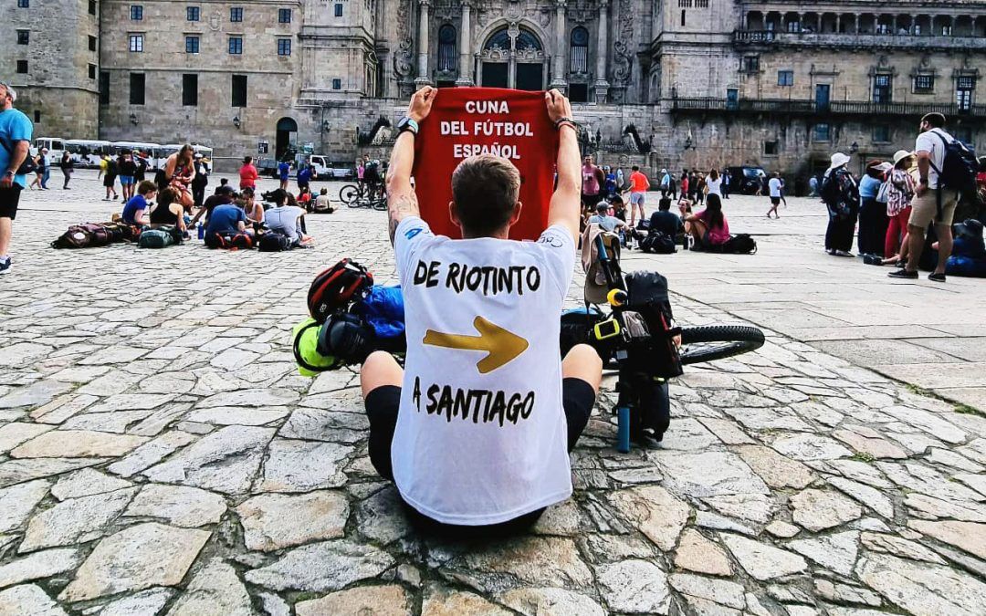 ‘Minergrino’ pregona el amor a su tierra desde Riotinto hasta Santiago de Compostela