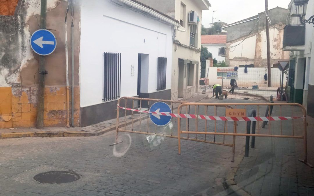Cortado el acceso a la Avenida de Andalucía desde la calle Real de Abajo