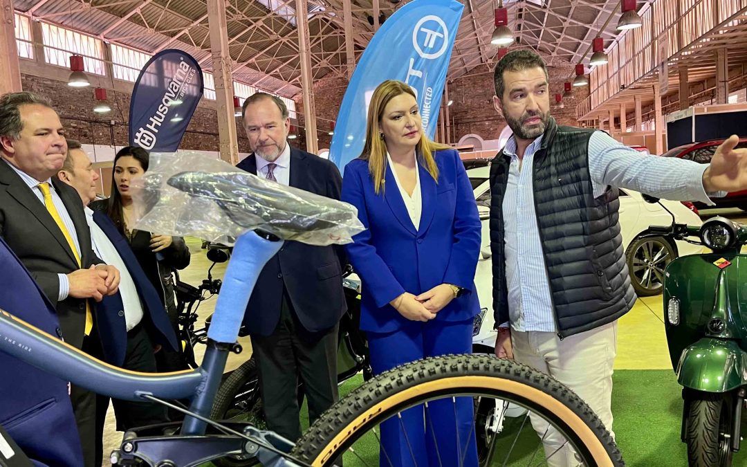 Abierto hasta el domingo el Salón del Vehículo de Valverde del Camino