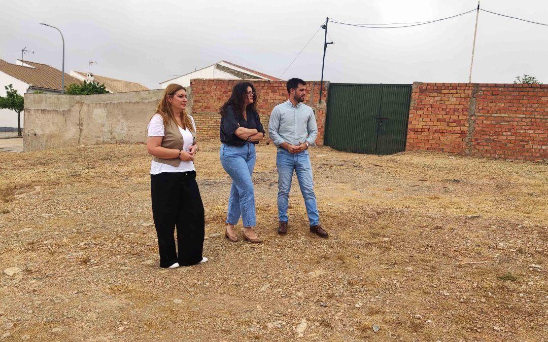 Una actuación de mejora en la calle Cañalengua permitirá el acceso rodado a la calle Alájar
