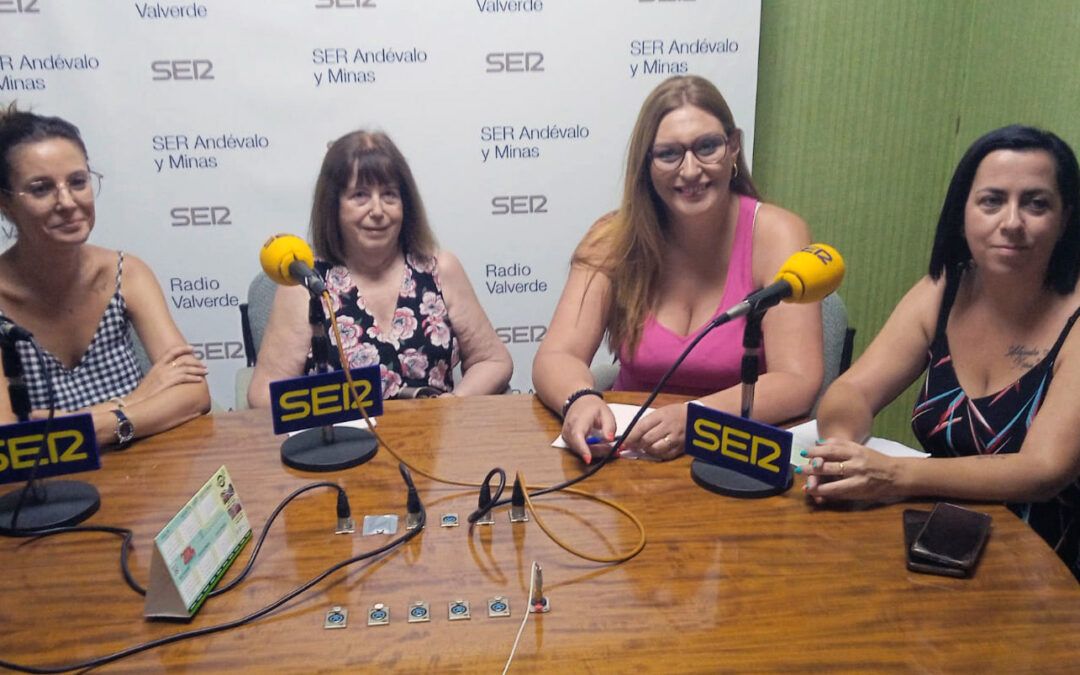 El Ayuntamiento entrega la documentación para el centro de día de AFA, que deberá estar listo en 2026