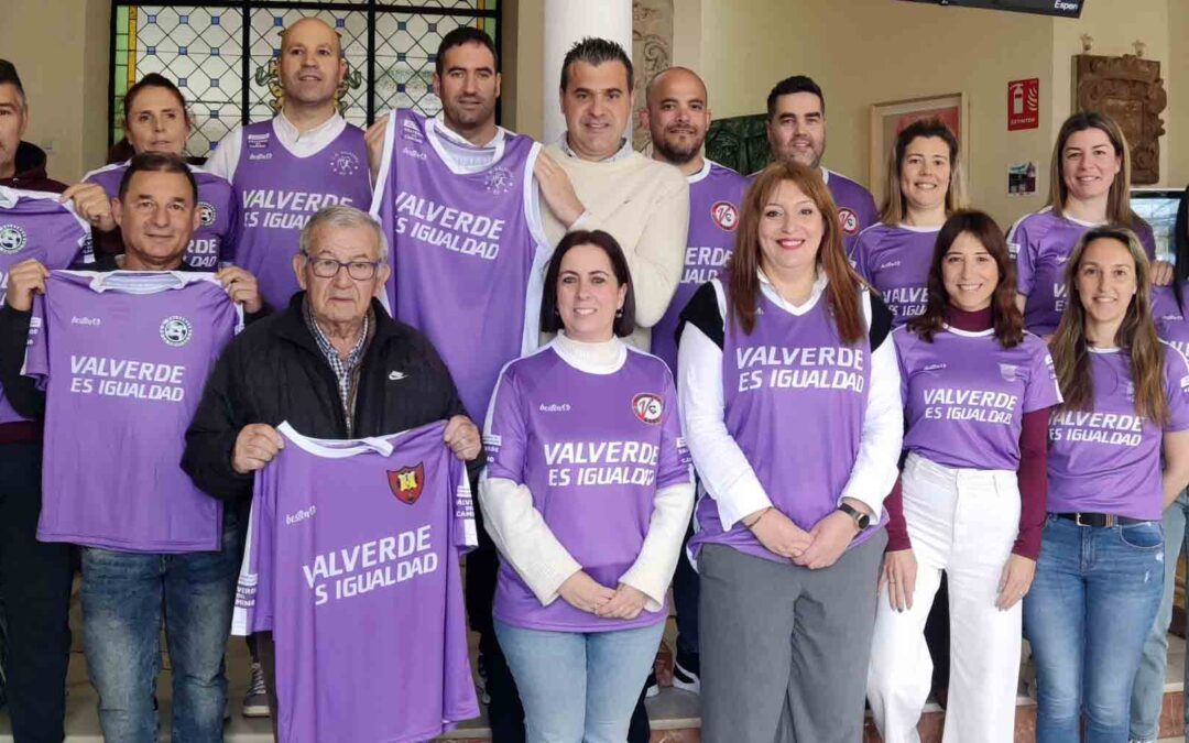 Los equipos valverdeños vestirán equipaciones moradas para visibilizar la igualdad de género