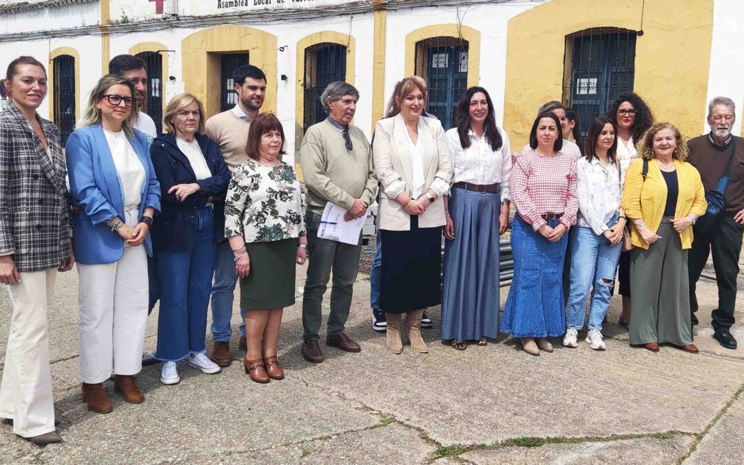 Firmado el acta para el inicio de las obras del centro de día de AFA Valverde